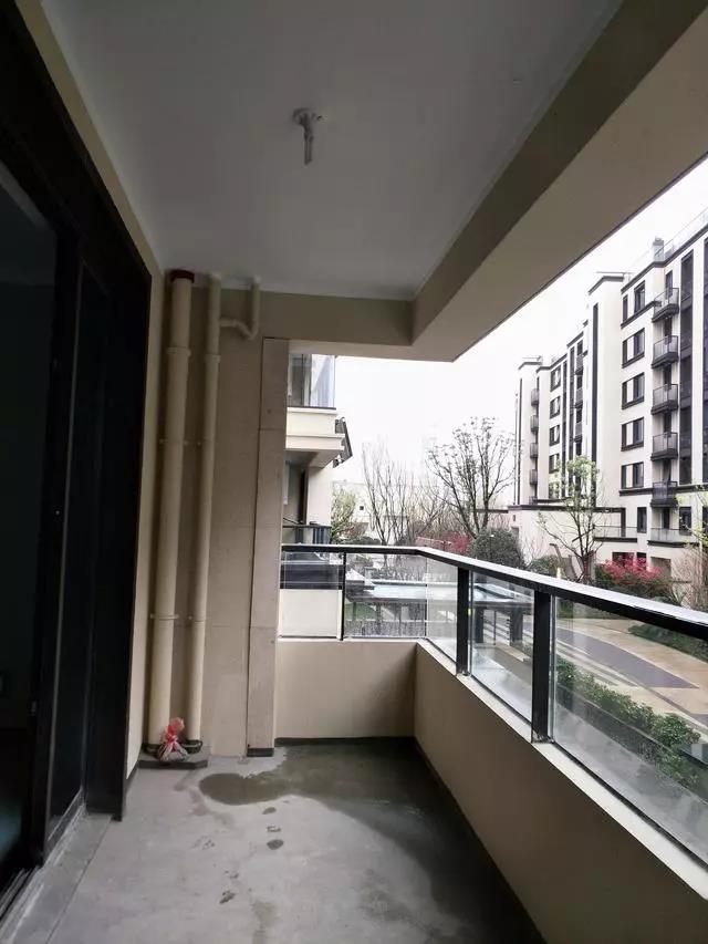 排水管道外露很丑?直接裹一圈麻繩還不到兩塊錢 - 后花園網文 - 家居新聞